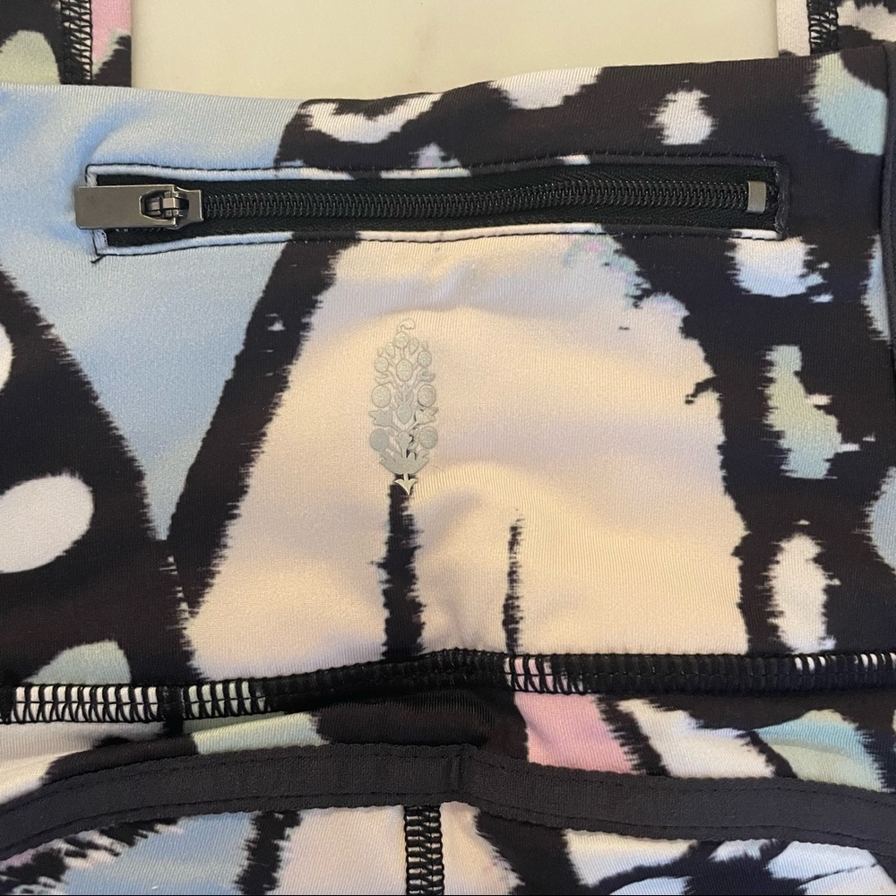 NWT Free People You're a Peach High Waist Leggings, size XS - Picture 9 of 11